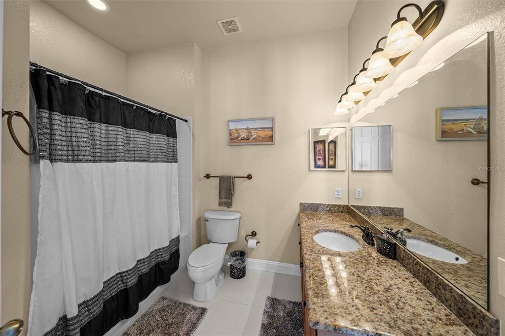 待售: $729,990 (2 贝兹, 2 浴室, 1187 平方英尺)