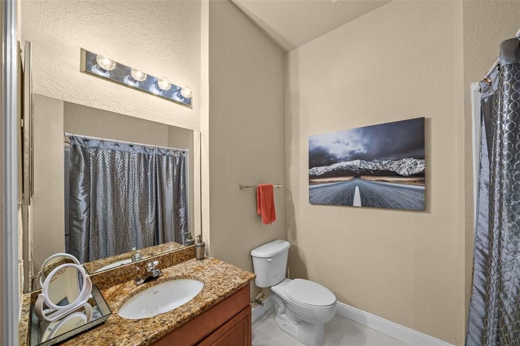 待售: $729,990 (2 贝兹, 2 浴室, 1187 平方英尺)