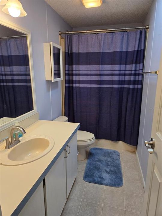 Activo con contrato: $155,000 (2 camas, 2 baños, 1327 Pies cuadrados)