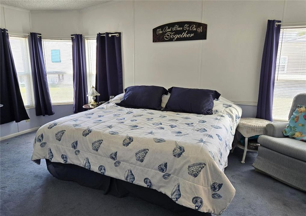 Activo con contrato: $155,000 (2 camas, 2 baños, 1327 Pies cuadrados)