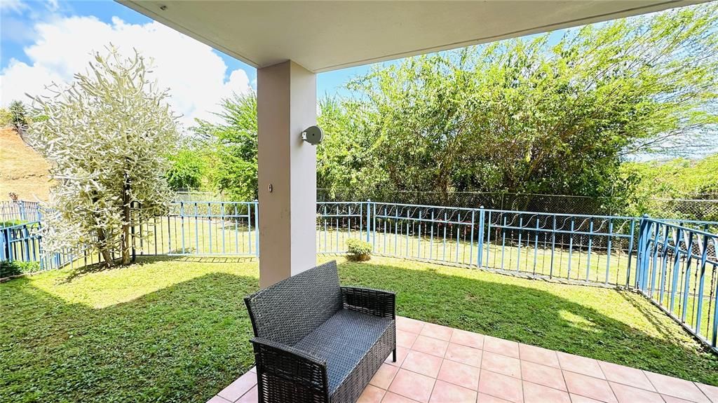 待售: $215,000 (3 贝兹, 2 浴室, 0 平方英尺)