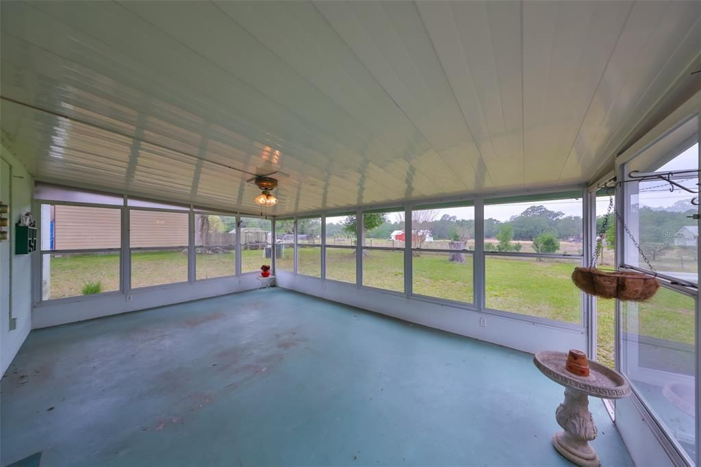 待售: $290,000 (3 贝兹, 2 浴室, 1276 平方英尺)