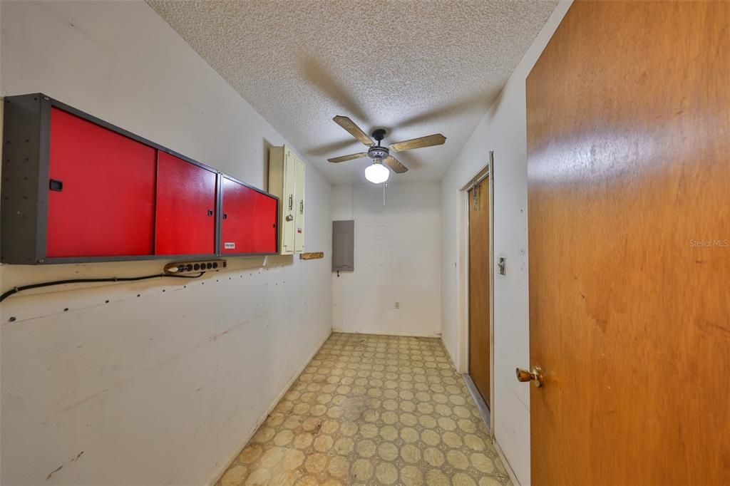 待售: $290,000 (3 贝兹, 2 浴室, 1276 平方英尺)