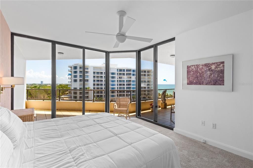 Activo con contrato: $2,599,000 (3 camas, 2 baños, 2580 Pies cuadrados)