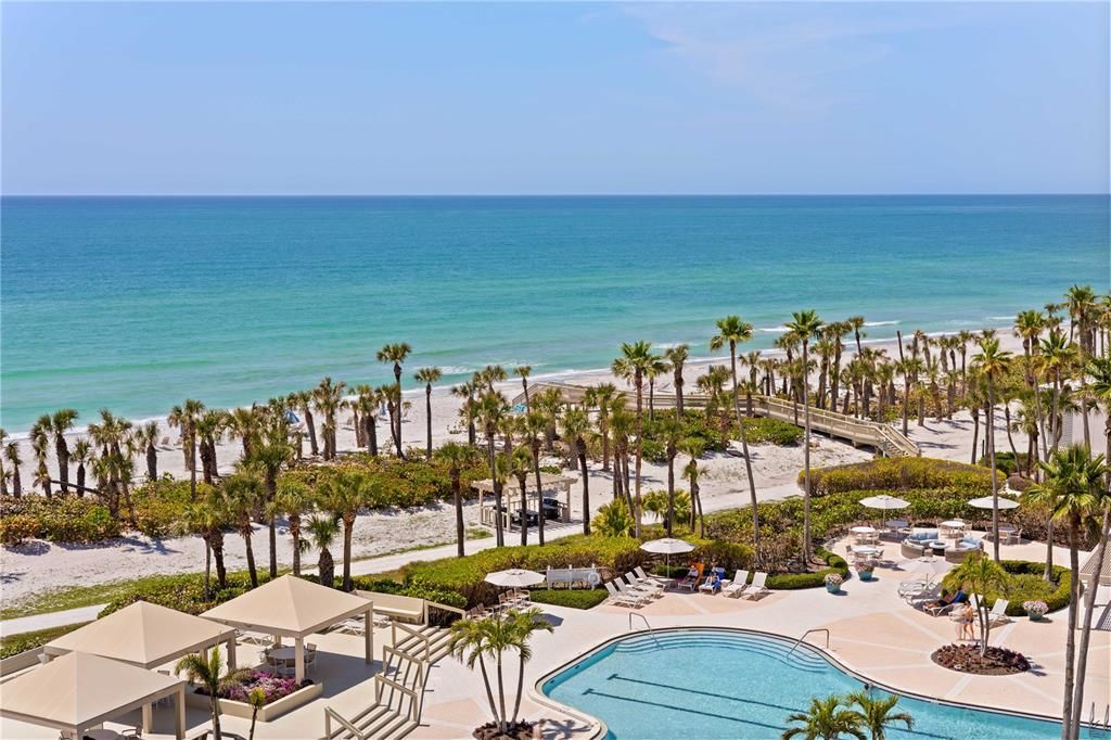 Activo con contrato: $2,599,000 (3 camas, 2 baños, 2580 Pies cuadrados)