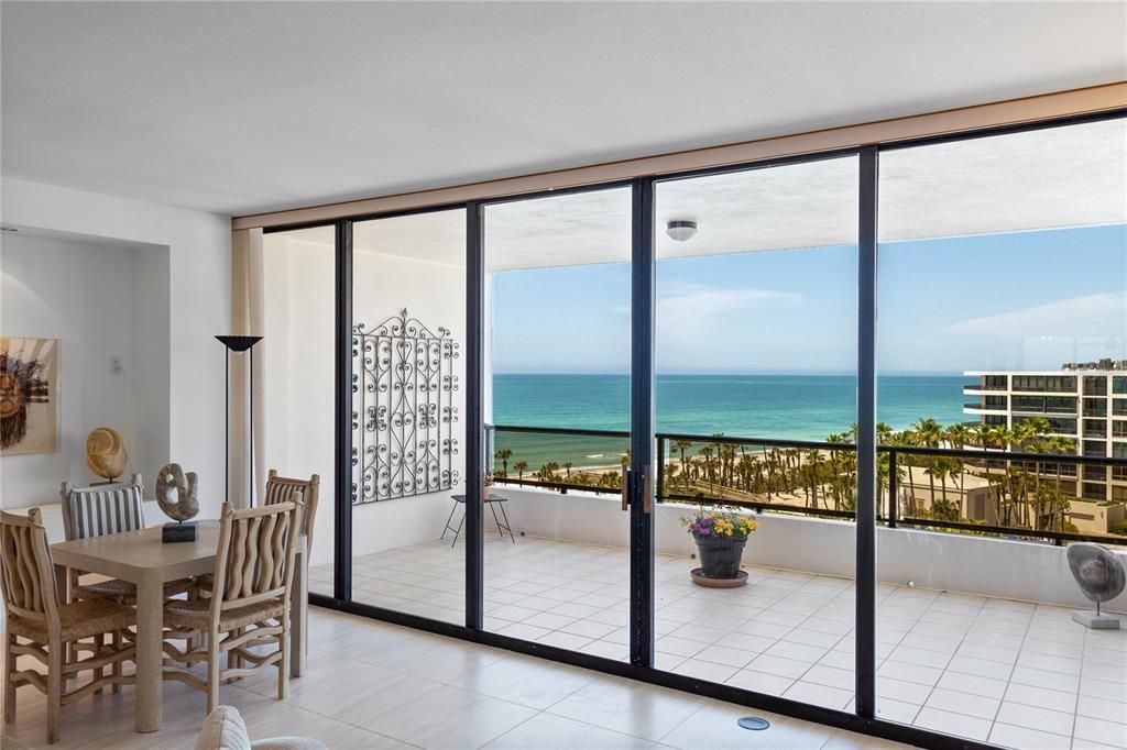 Activo con contrato: $2,599,000 (3 camas, 2 baños, 2580 Pies cuadrados)