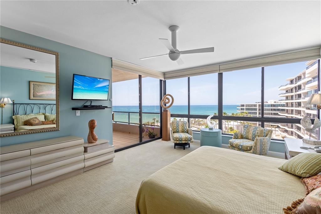 Activo con contrato: $2,599,000 (3 camas, 2 baños, 2580 Pies cuadrados)