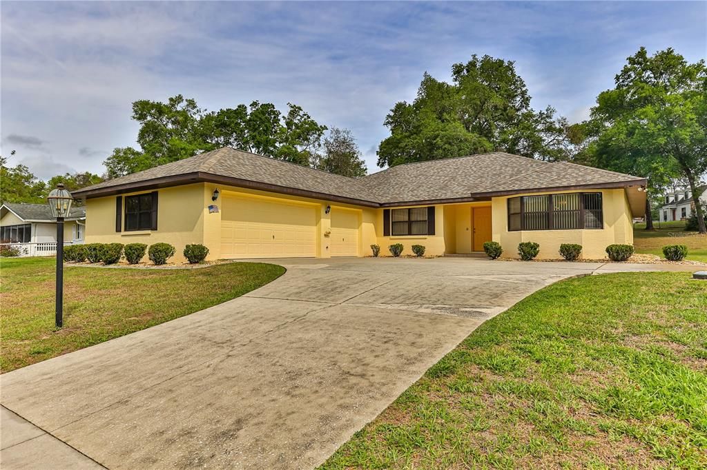 Recently Sold: $328,000 (3 beds, 2 baths, 2264 Square Feet)