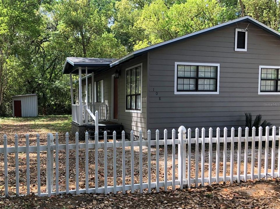 Недавно продано: $258,000 (4 спален, 2 ванн, 1200 Квадратных фут)