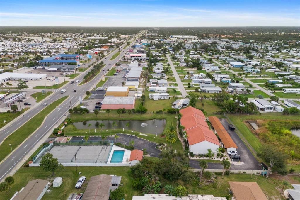 出租: $3,340 (2 贝兹, 2 浴室, 1050 平方英尺)