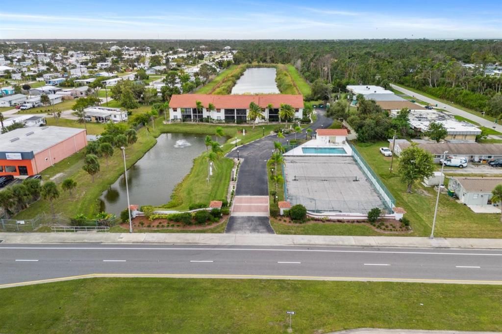 出租: $3,340 (2 贝兹, 2 浴室, 1050 平方英尺)