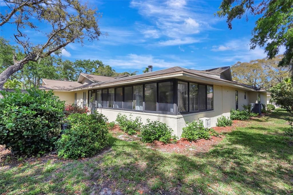 На продажу: $359,900 (3 спален, 2 ванн, 1500 Квадратных фут)