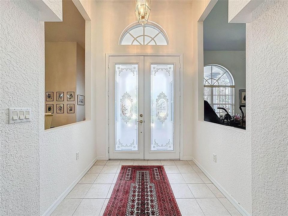 待售: $349,000 (3 贝兹, 3 浴室, 2384 平方英尺)