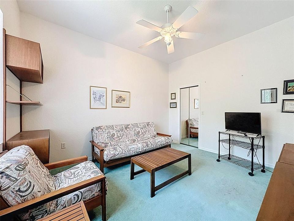 待售: $349,000 (3 贝兹, 3 浴室, 2384 平方英尺)