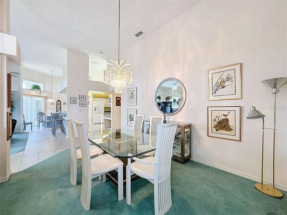 待售: $349,000 (3 贝兹, 3 浴室, 2384 平方英尺)