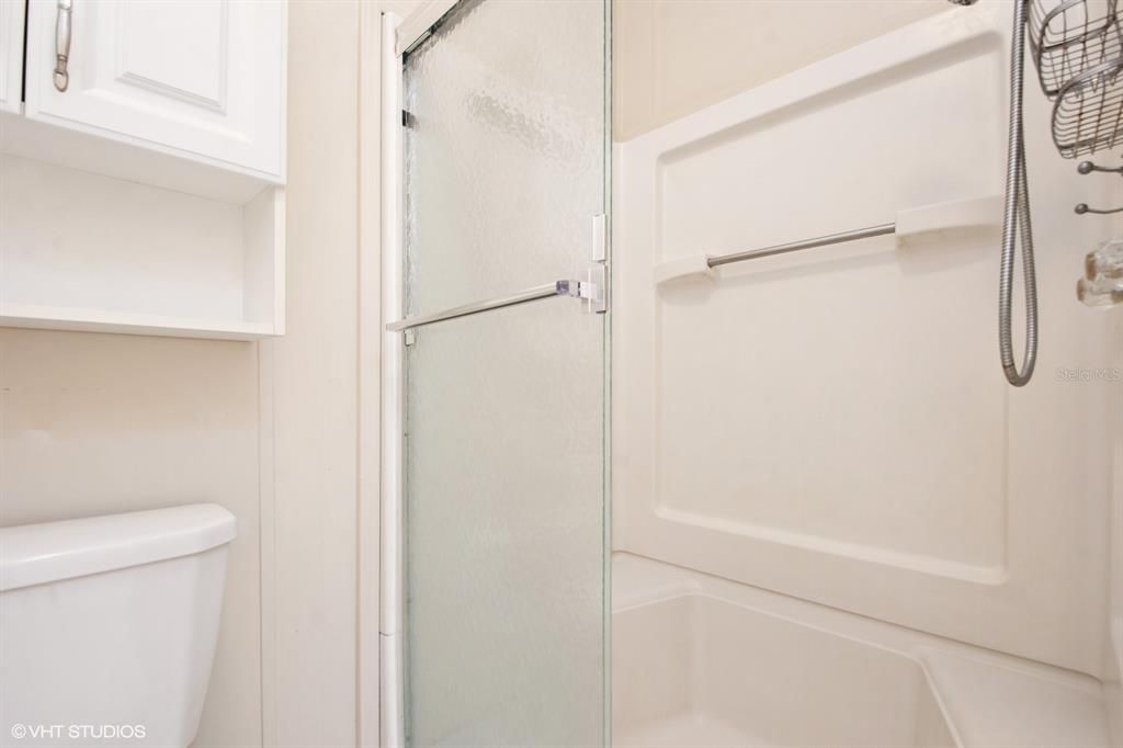 Active With Contract: $150,000 (3 beds, 2 baths, 1296 Square Feet)