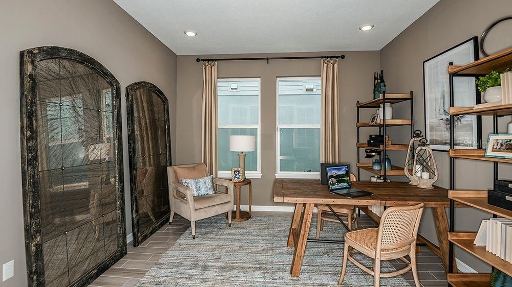 Под контрактом: $560,000 (4 спален, 3 ванн, 2394 Квадратных фут)