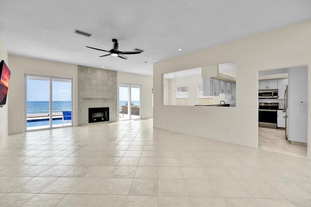 На продажу: $2,750,000 (5 спален, 4 ванн, 3211 Квадратных фут)