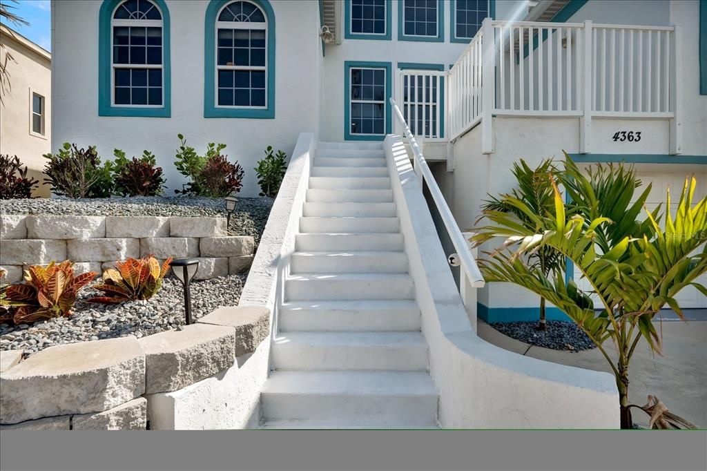 На продажу: $2,750,000 (5 спален, 4 ванн, 3211 Квадратных фут)