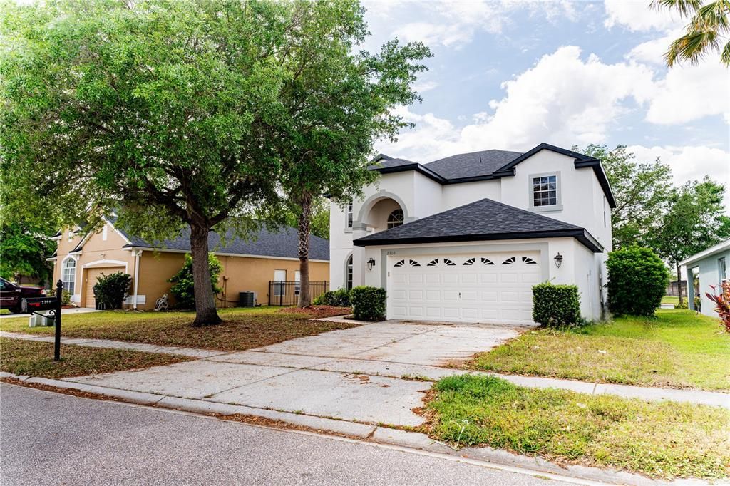 Recently Sold: $539,000 (4 beds, 2 baths, 2407 Square Feet)