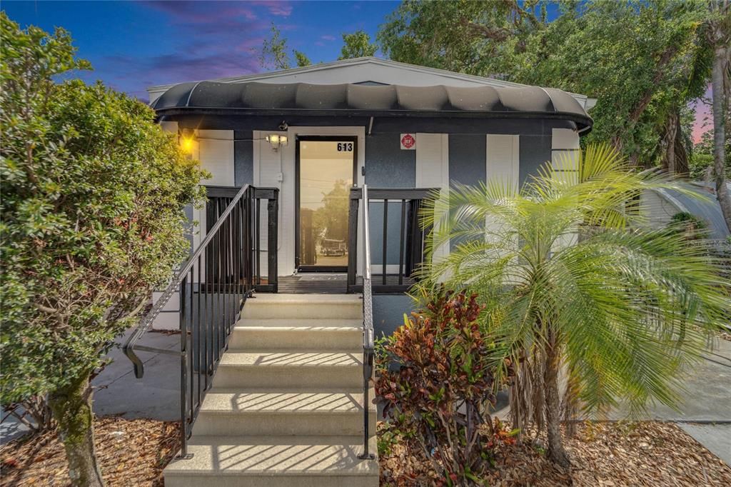 На продажу: $850,000 (0 спален, 0 ванн, 1832 Квадратных фут)