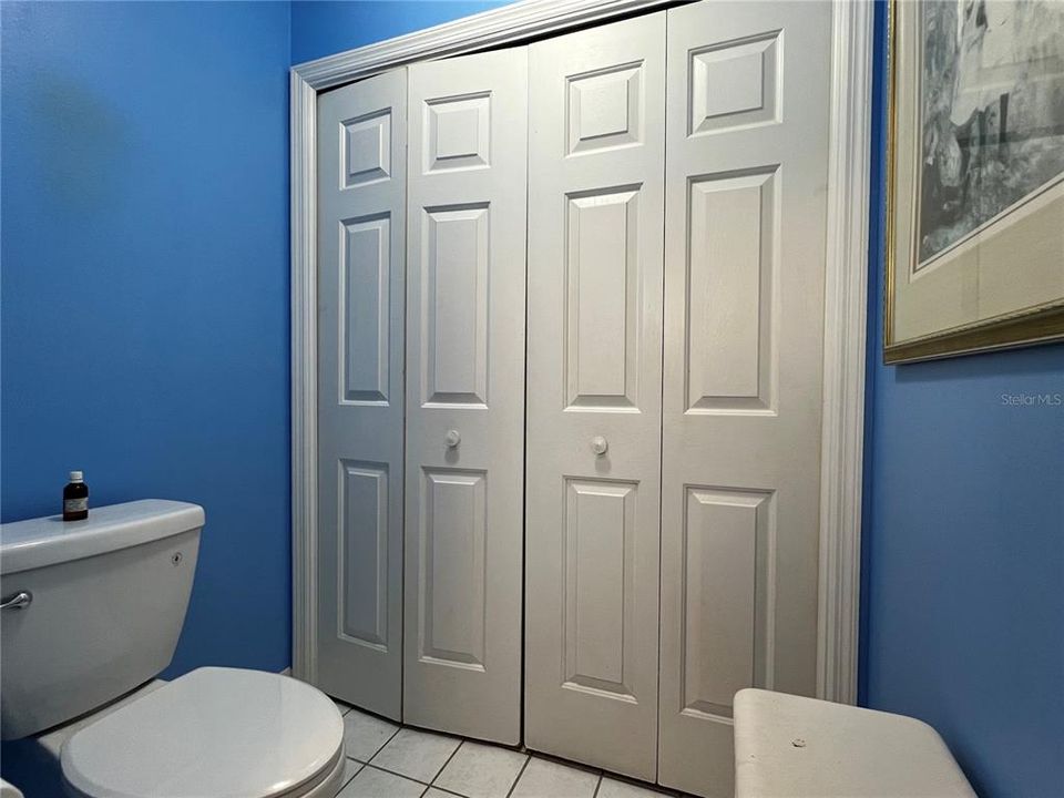 待售: $319,000 (3 贝兹, 2 浴室, 1938 平方英尺)