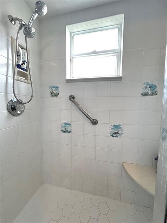 待售: $319,000 (3 贝兹, 2 浴室, 1938 平方英尺)