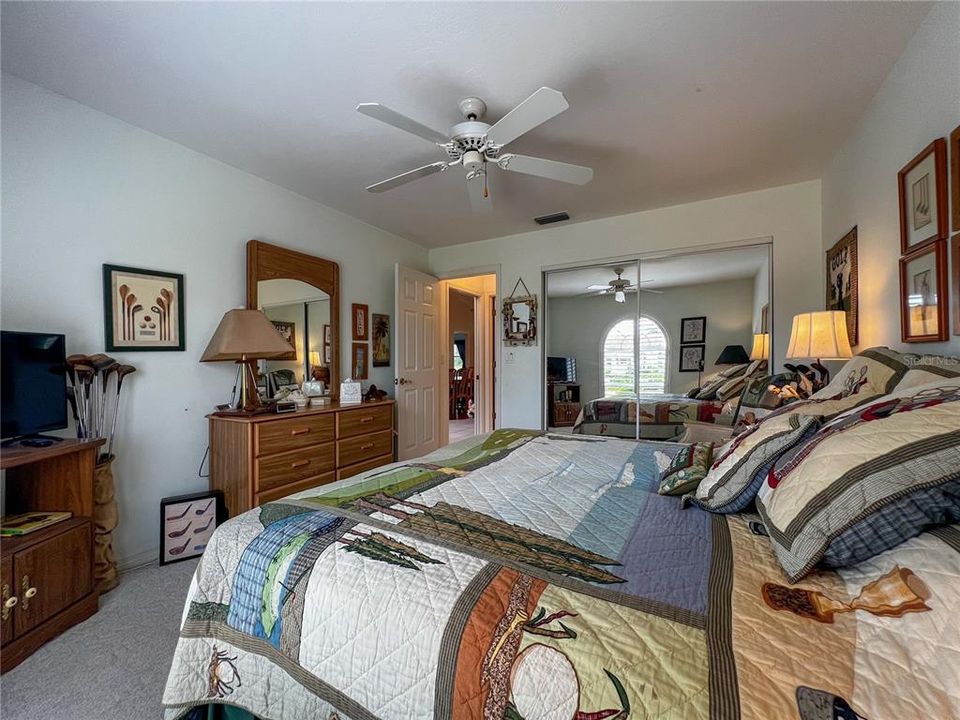 待售: $319,000 (3 贝兹, 2 浴室, 1938 平方英尺)