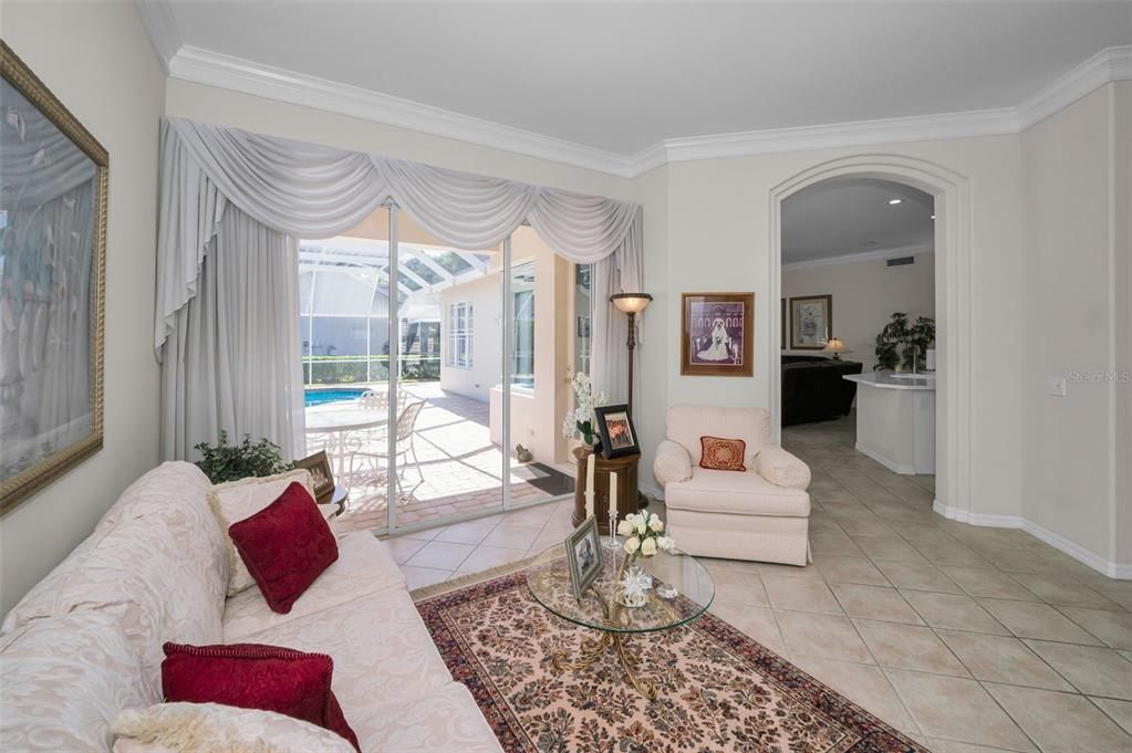 Activo con contrato: $799,000 (4 camas, 3 baños, 2552 Pies cuadrados)