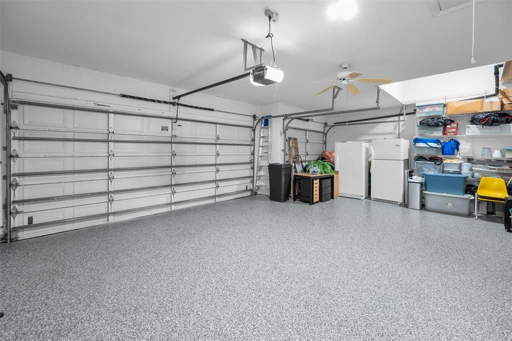 Activo con contrato: $799,000 (4 camas, 3 baños, 2552 Pies cuadrados)