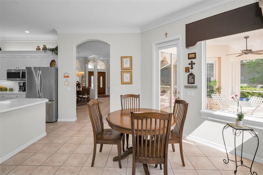 Activo con contrato: $799,000 (4 camas, 3 baños, 2552 Pies cuadrados)