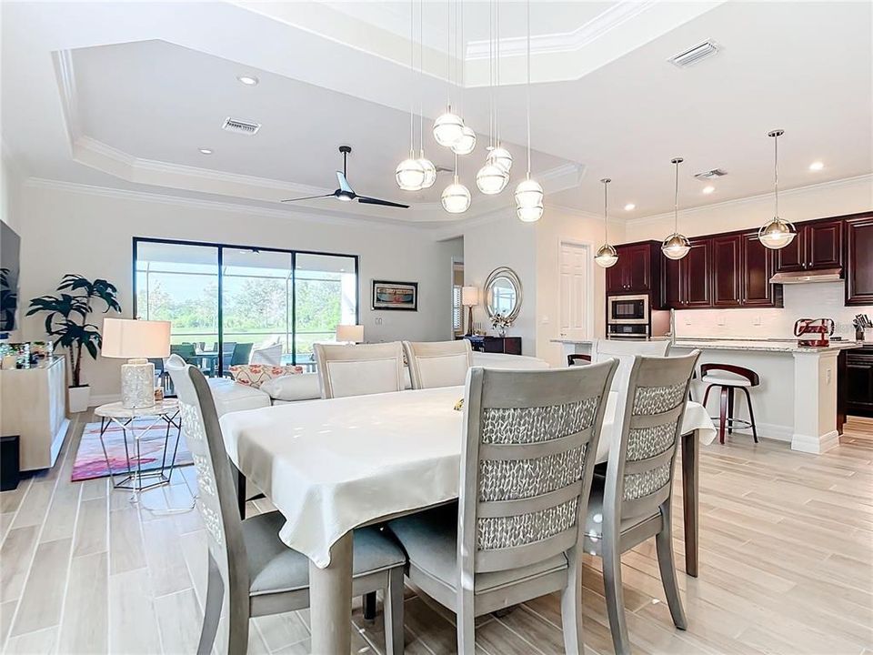 En Renta: $8,000 (3 camas, 3 baños, 2252 Pies cuadrados)