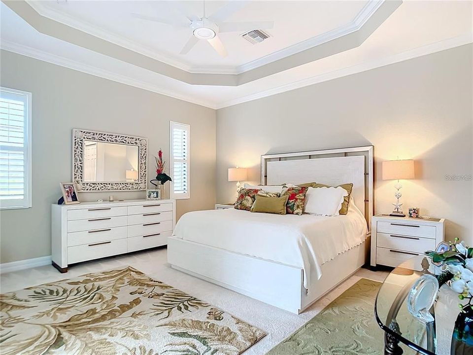 En Renta: $8,000 (3 camas, 3 baños, 2252 Pies cuadrados)