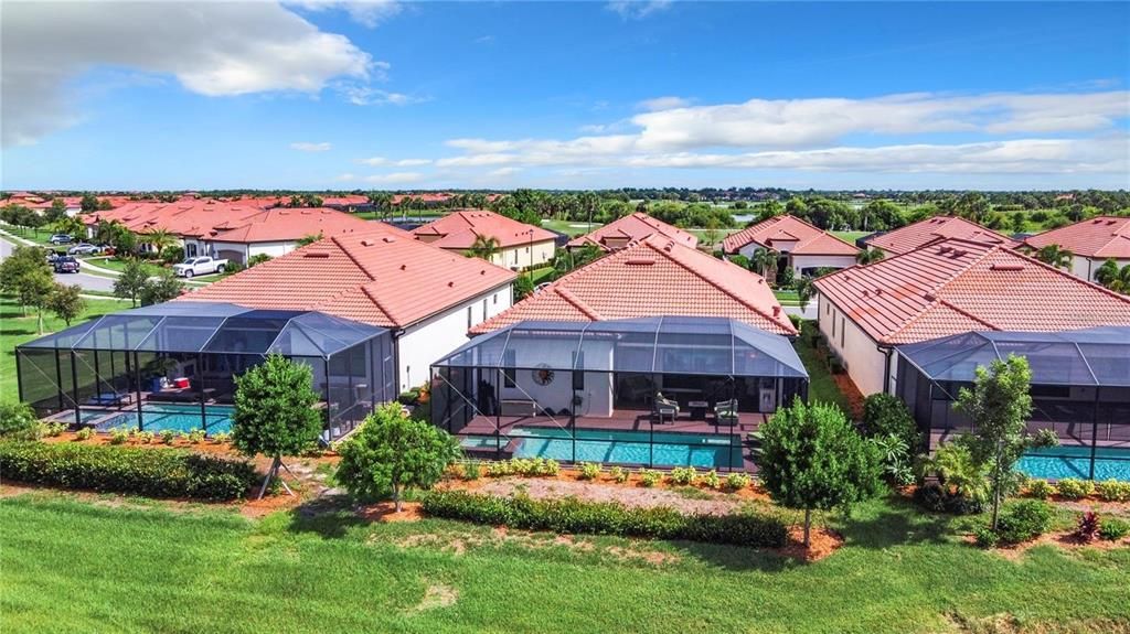 En Renta: $8,000 (3 camas, 3 baños, 2252 Pies cuadrados)