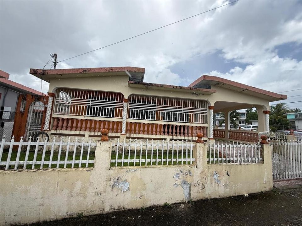 Vendido Recientemente: $109,000 (3 camas, 1 baños, 1092 Pies cuadrados)