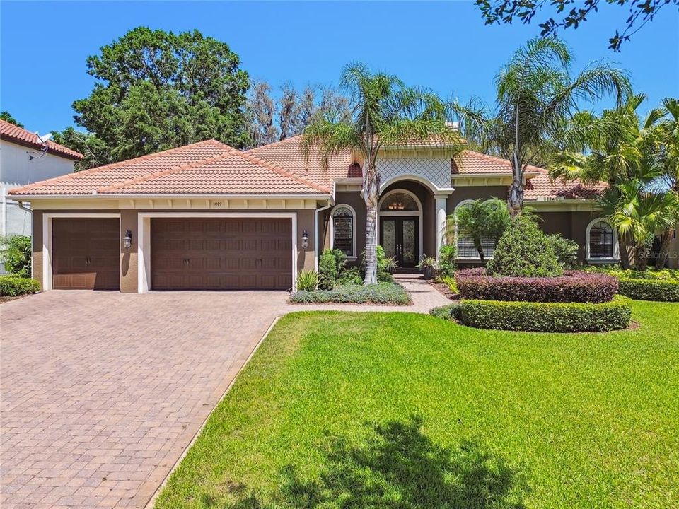 最近售出: $1,250,000 (4 贝兹, 3 浴室, 3753 平方英尺)