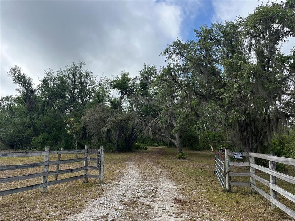 最近售出: $299,999 (8.73 acres)