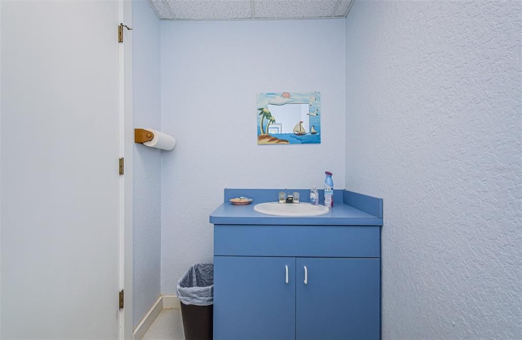 На продажу: $169,000 (0 спален, 0 ванн, 1632 Квадратных фут)