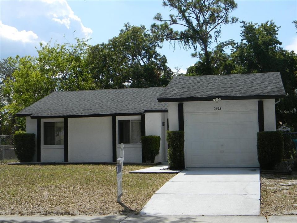 For Sale: $277,500 (3 beds, 2 baths, 1111 Square Feet)