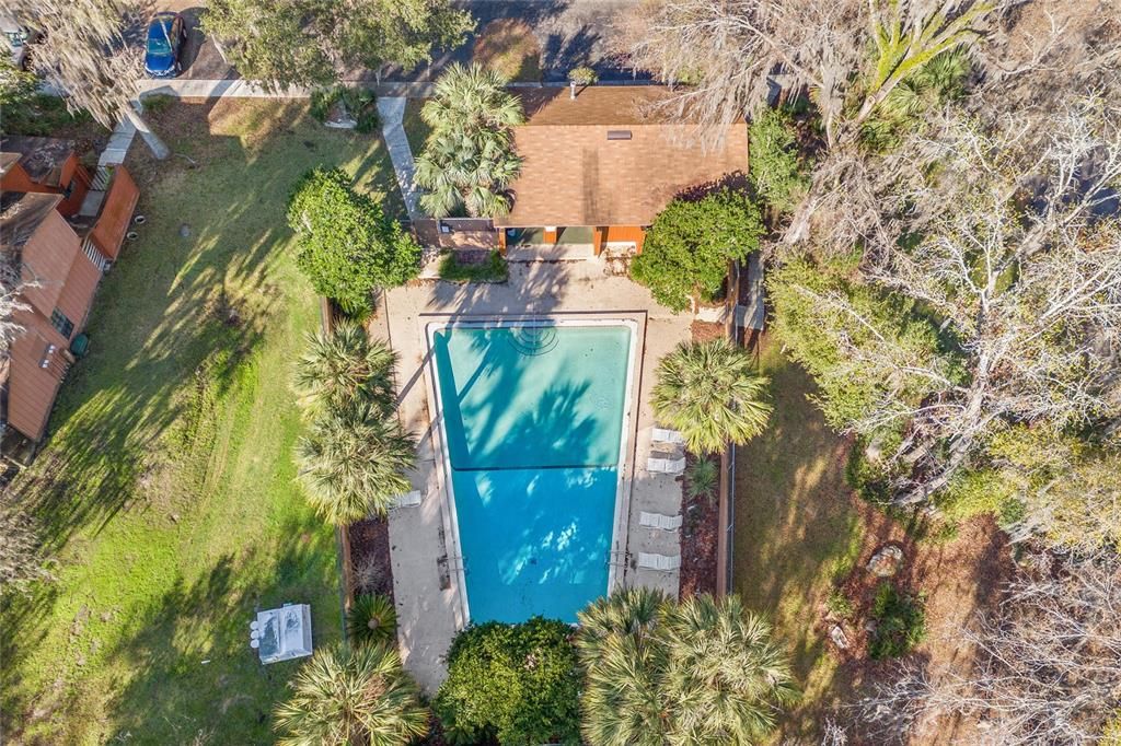 For Sale: $179,500 (2 beds, 2 baths, 1106 Square Feet)