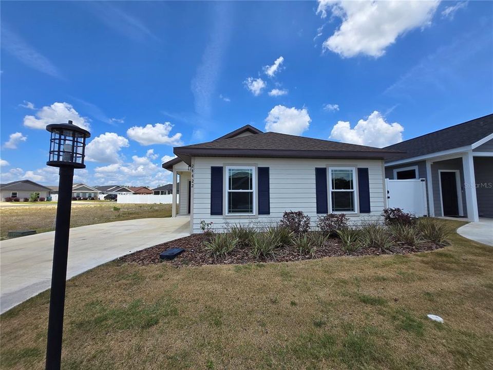 Recently Rented: $1,980 (3 beds, 2 baths, 1303 Square Feet)