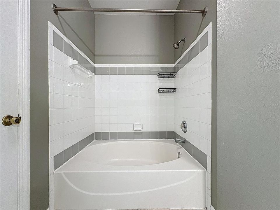 En Renta: $1,550 (2 camas, 1 baños, 1035 Pies cuadrados)