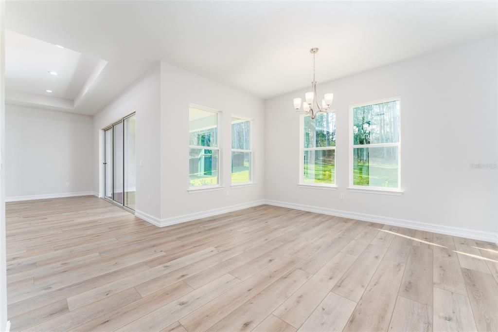 For Sale: $619,900 (3 beds, 3 baths, 2606 Square Feet)