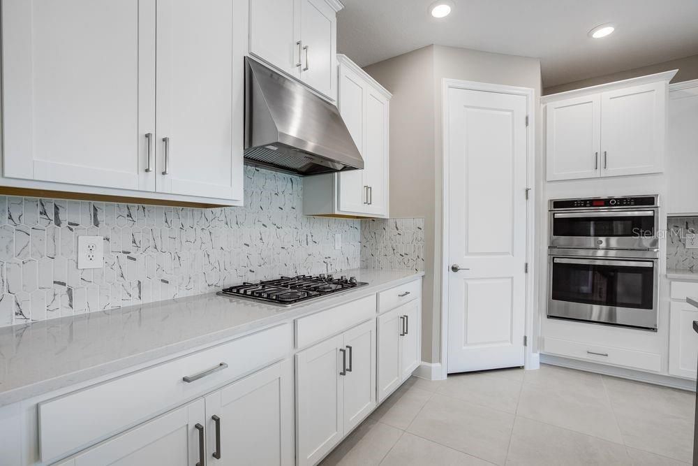 Active With Contract: $549,000 (4 beds, 3 baths, 3053 Square Feet)