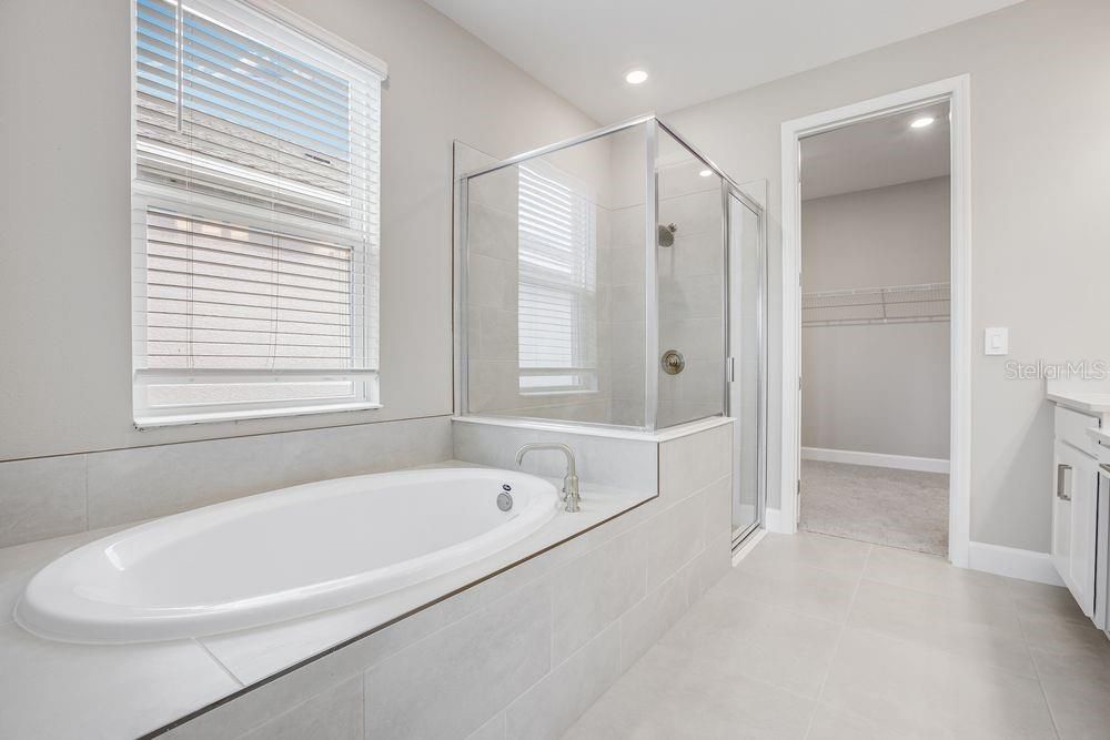 Active With Contract: $549,000 (4 beds, 3 baths, 3053 Square Feet)