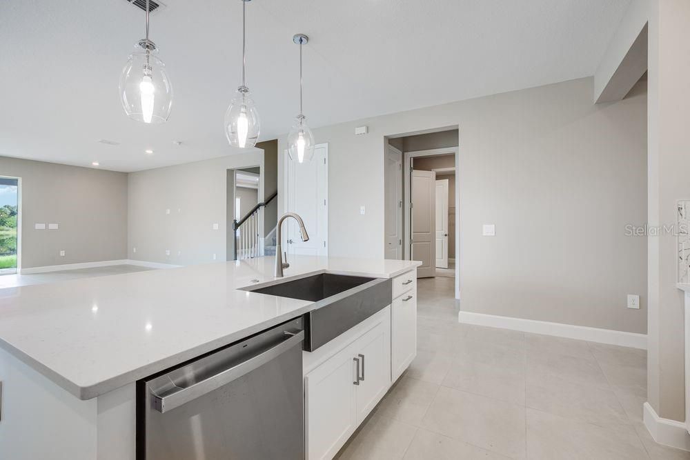 Active With Contract: $549,000 (4 beds, 3 baths, 3053 Square Feet)