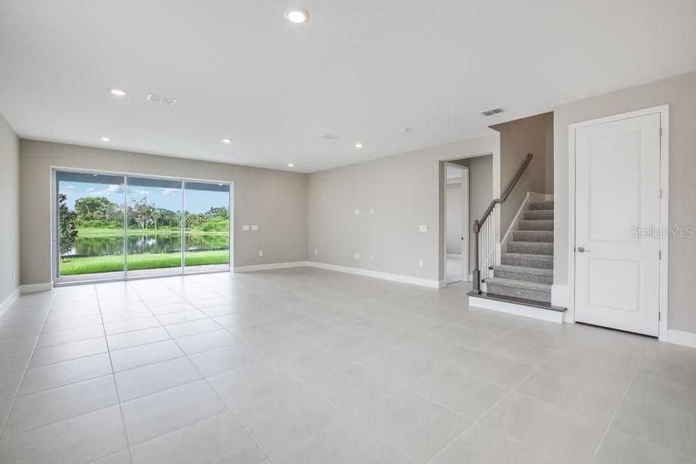 Active With Contract: $549,000 (4 beds, 3 baths, 3053 Square Feet)