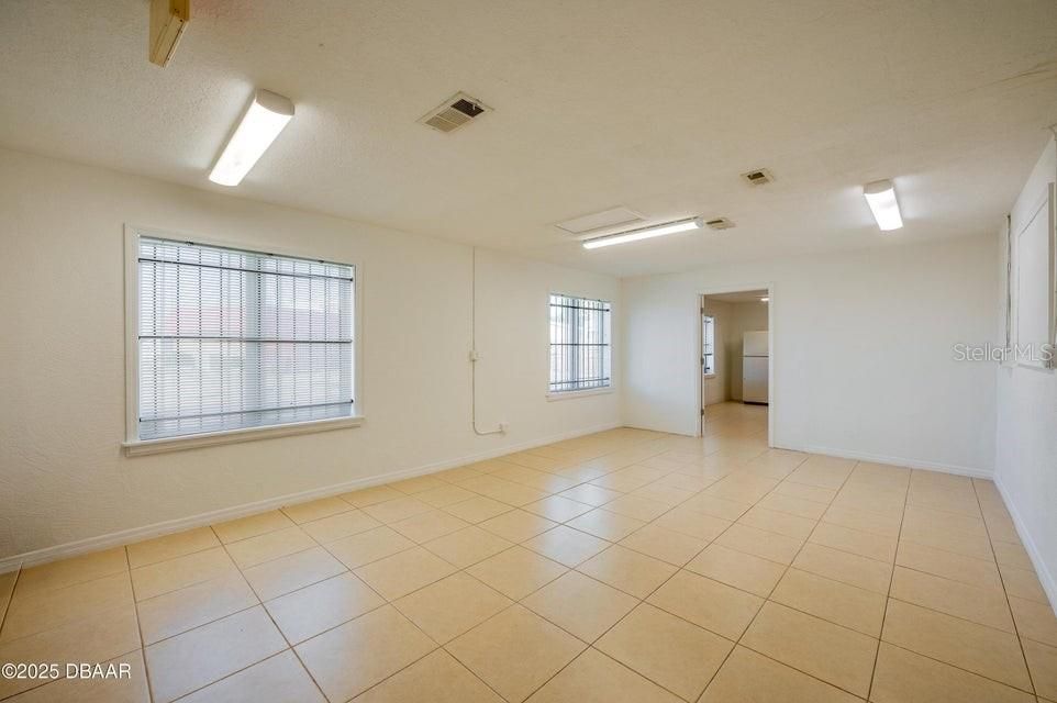 待售: $31,800 (0 贝兹, 0 浴室, 2282 平方英尺)