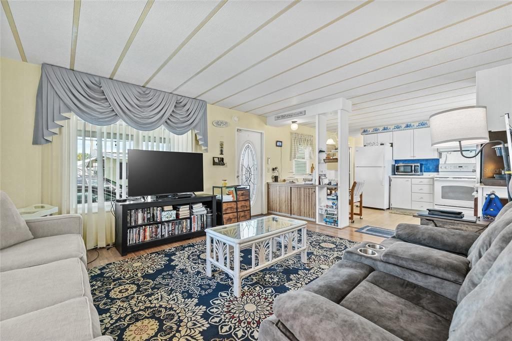 En Venta: $89,000 (2 camas, 1 baños, 672 Pies cuadrados)