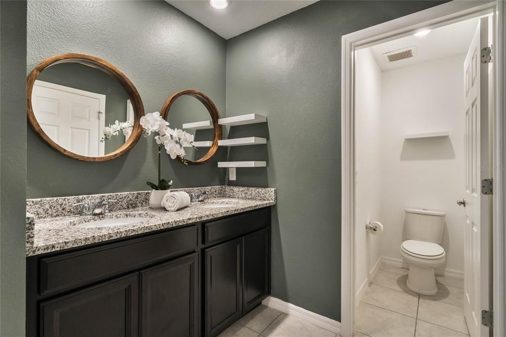 Active With Contract: $360,000 (3 beds, 2 baths, 1714 Square Feet)